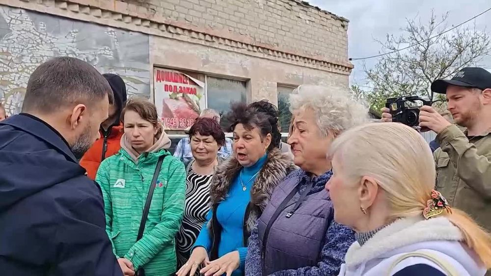 Денис Пушилин: В этом году отремонтируем дорожное покрытие на улице Корганова в поселке шахты №29 Донецка, ликвидируем здесь стихийные свалки и начнем работы по газификации