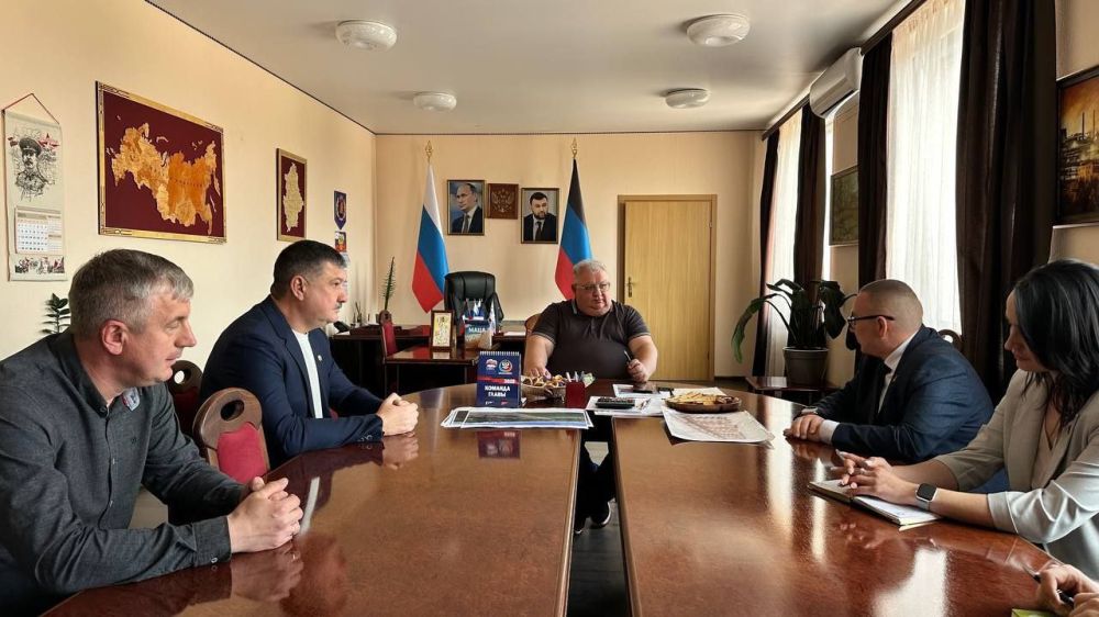 ������ ������: � ������ ���� ������� ���������� � �������� � ������ ���������� ������� �������������� ��������� � ������� ��������������� ����������