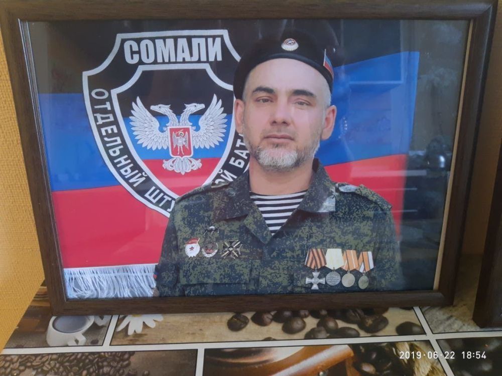 начало выше. — Это был самый добрый чеченец из всех, кого я встречал на своем веку, хотя с ребятами из кавказских республик я пересекался нечасто, — говорит Зеба