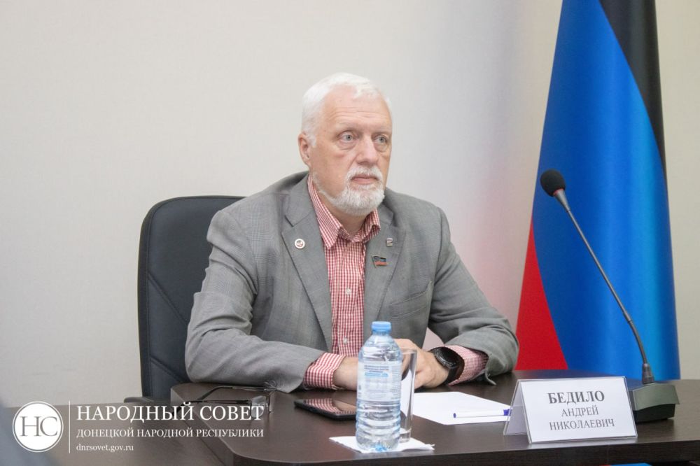 Профильный комитет Народного Совета включил в повестку заседания рассмотрение итогов прямой линии Главы ДНР Дениса Пушилина