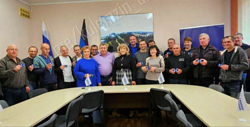 ВСТРЕЧИ С ТРУДОВЫМИ КОЛЛЕКТИВАМИ