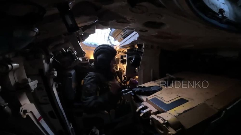 ������ �������: ������� ������ �-90� ������� ���������� � ����������� ����������� ���������� ������� ������ � ������ �������� ��� � ������ �.�. ����� �� � ���