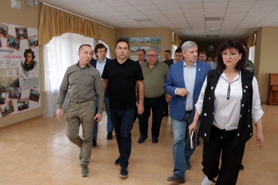 Врио Председателя Правительства Андрей Чертков с рабочим визитом посетил Енакиево