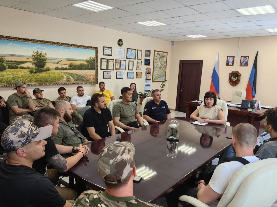 Наталья Великодная: Важные гости сегодня побывали в Тельмановском м.о. Предприниматели патриоты г. Москвы приехали познакомиться с нашим округом, а также привезли весомую помощь в виде оргтехники, которая необходима в...