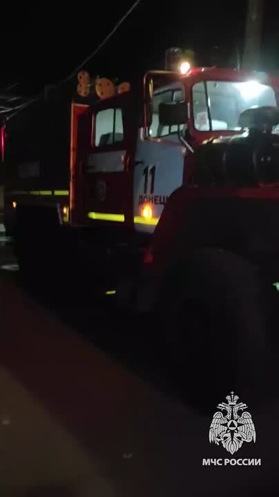 Донецкие огнеборцы ликвидировали крупный пожар в Моспино