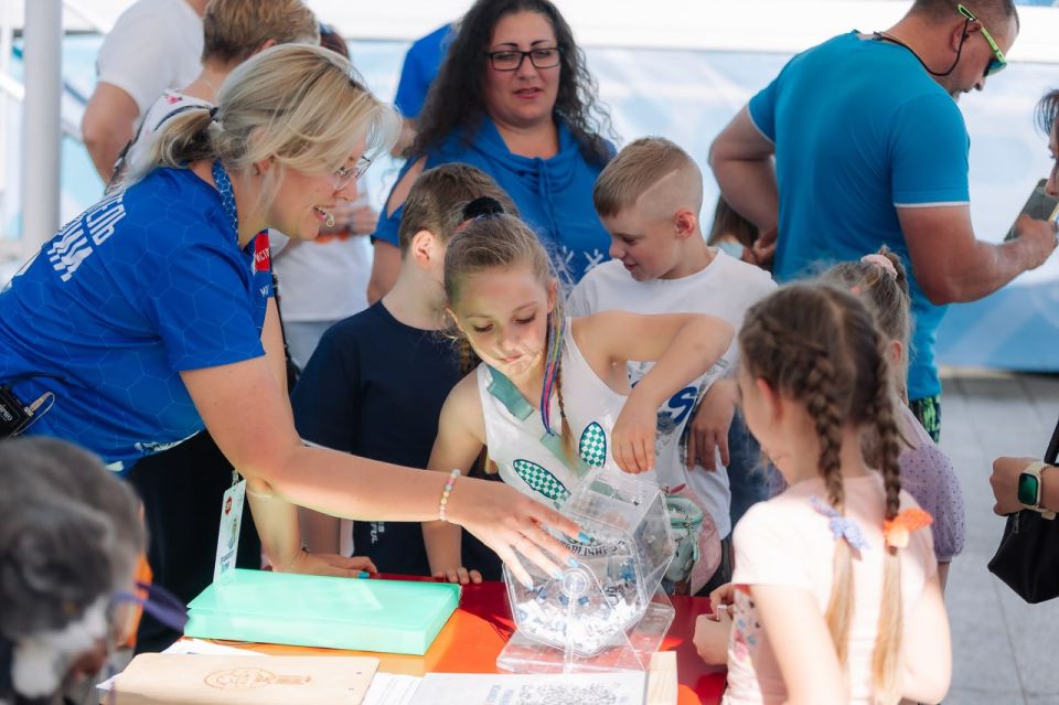 Ваши улыбки, эмоции и яркие моменты – в одном альбоме