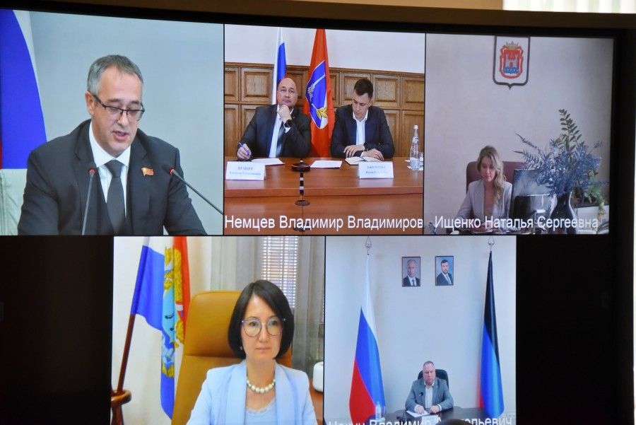 Владимир Чекун в режиме ВКС принял участие в презентации Всероссийского спортивного диктанта в Мосгордуме