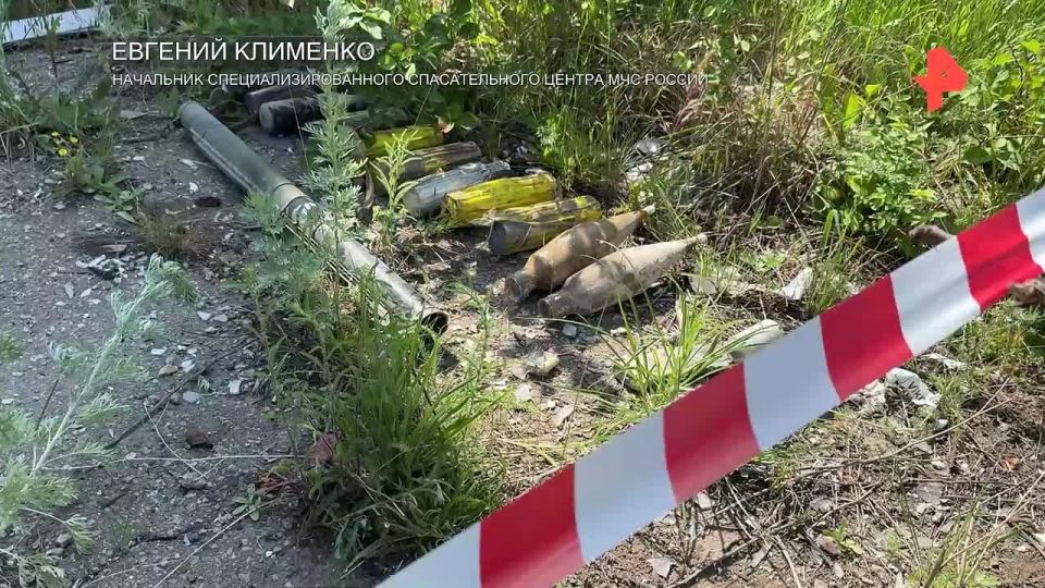 Сотрудники МЧС продолжают разминирование и аварийно-спасательные работы на освобожденных территориях ДНР