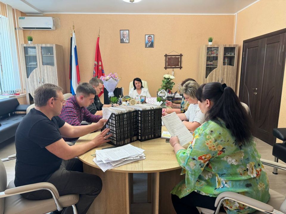 Сегодня, 3 июня, состоялось заседание комиссии по установлению причиненного ущерба жилым помещениям в результате боевых действий на территории Волновахского муниципального округа