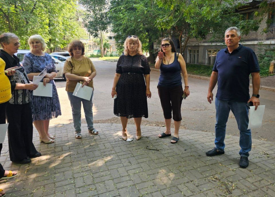 Встреча с населением на подведомственной территории