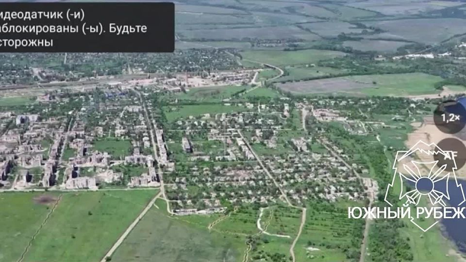 Прилёт ФАБ-500 по расположению 81-й аэромобильной бригады ВСУ в городе Северск