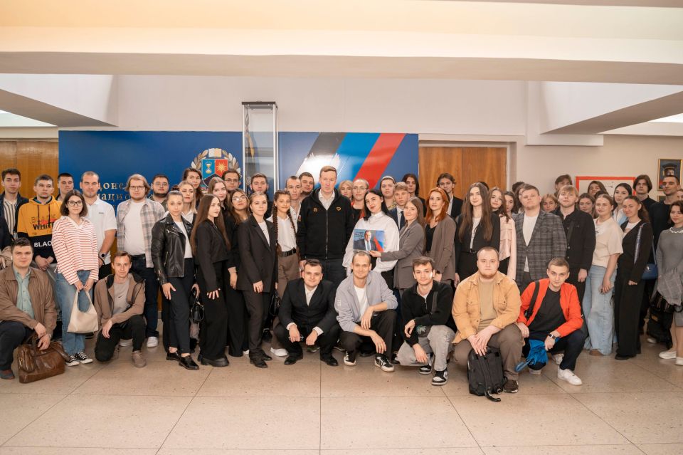 Как ведется подготовка визитов на высшем и высоком уровнях, что остается за кадром и как попасть на стажировку в МИД?