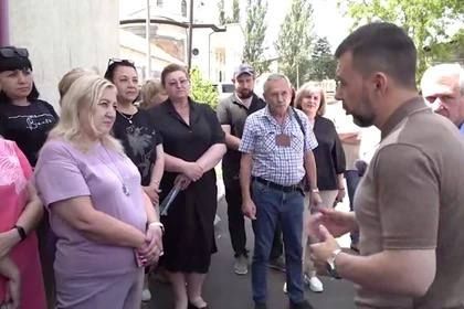 Глава ДНР Денис Пушилин встретился с жителями Старобешево