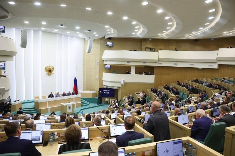 Наталья Никонорова: Одобрили важные изменения в КоАП РФ. Они касаются установления ответственности за продажу несовершеннолетним безалкогольных тонизирующих напитков