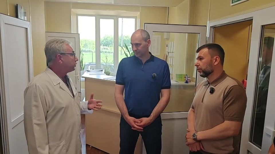 Глава Свердловской области передал оборудование медикам в Тельмановский муниципальный округ