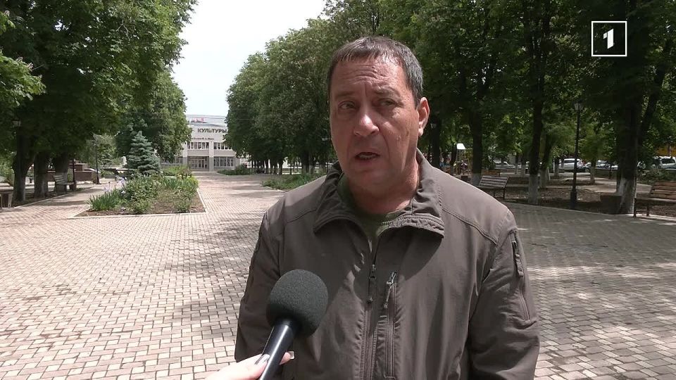 Клуб юных дипломатов открыт в Волновахе! Как ещё Ямал помогает молодёжи города?