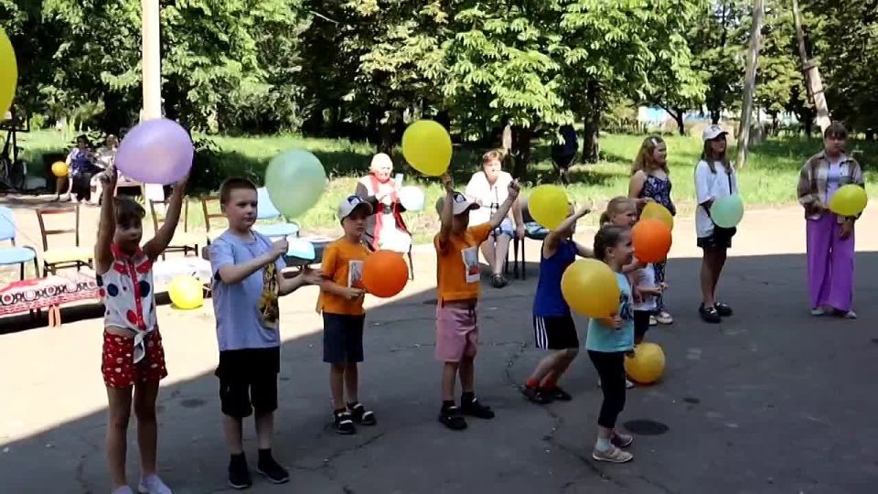 Вчера работниками Структурного подразделения Центра творческих инициатив "Юность" "Валерьяновка", совместно с Валерьяновским отделом окружного историко-краеведческого музея и подразделением библиотечной системы было...