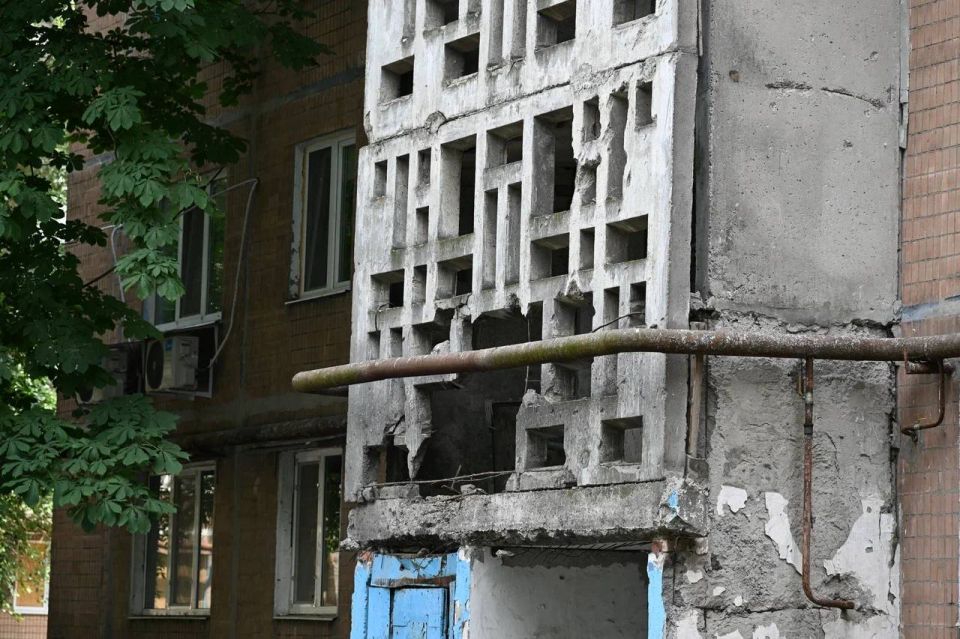 Глава ДНР Денис Пушилин и Министр строительства и ЖКХ России Ирек Файзуллин: