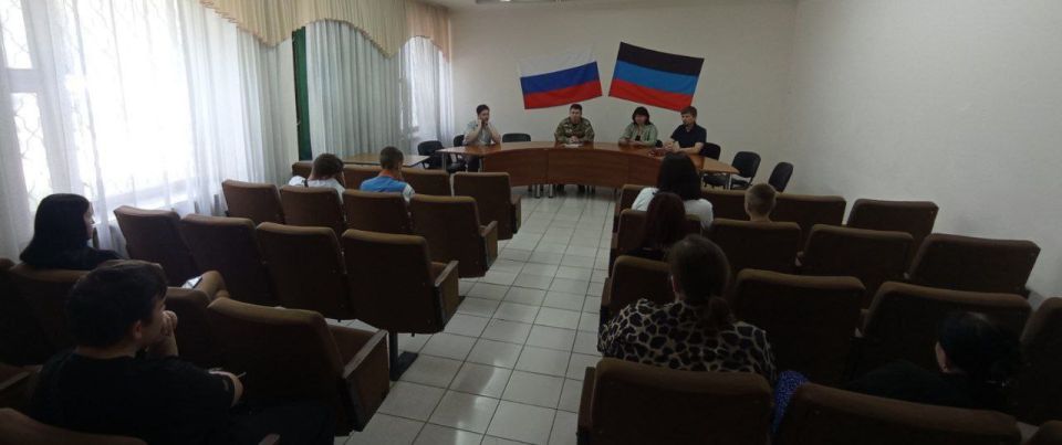 �������� ��������: � ������, � ������ ����� ��������� ���������, ������ ������-�������������� �����������, ��� ����������, ��������� �� ���������� ����� � ������� � ����������� ������� ������������