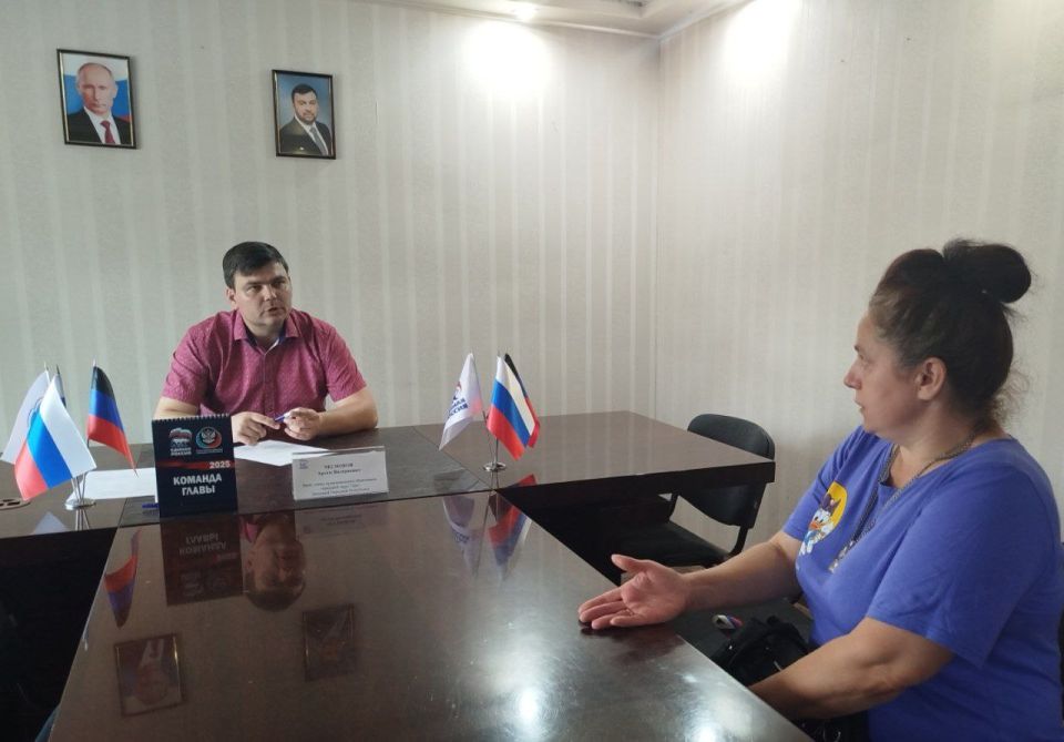 �������, 6 ����, � ������������ ������� ������ ������� ������� ������ ������ �������� ����������� ���������� ����� �������������� ����������� ��������� ����� ����� �������� ���� ���������� ������ ����� ������� �� ������...