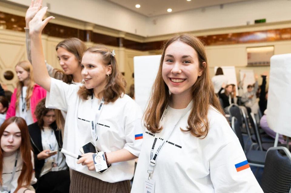 Новые горизонты: Молодежь ДНР приглашают на медиафорум «ШУМ»