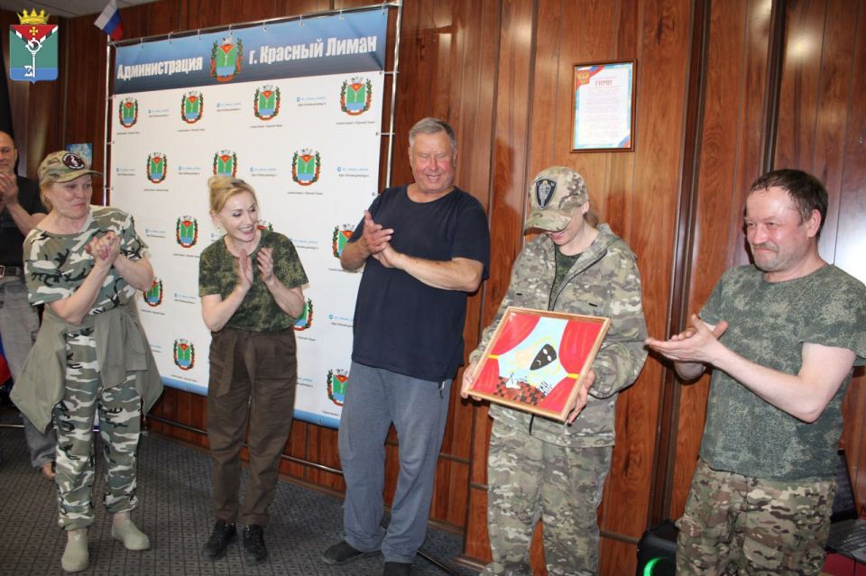 В Администрации Краснолиманского муниципального округа при содействии благотворительного фонда «Все будет хорошо» и непосредственном участии Благотворительного фонда «Артисты Петербурга за Победу» состоялось мероприятие для...