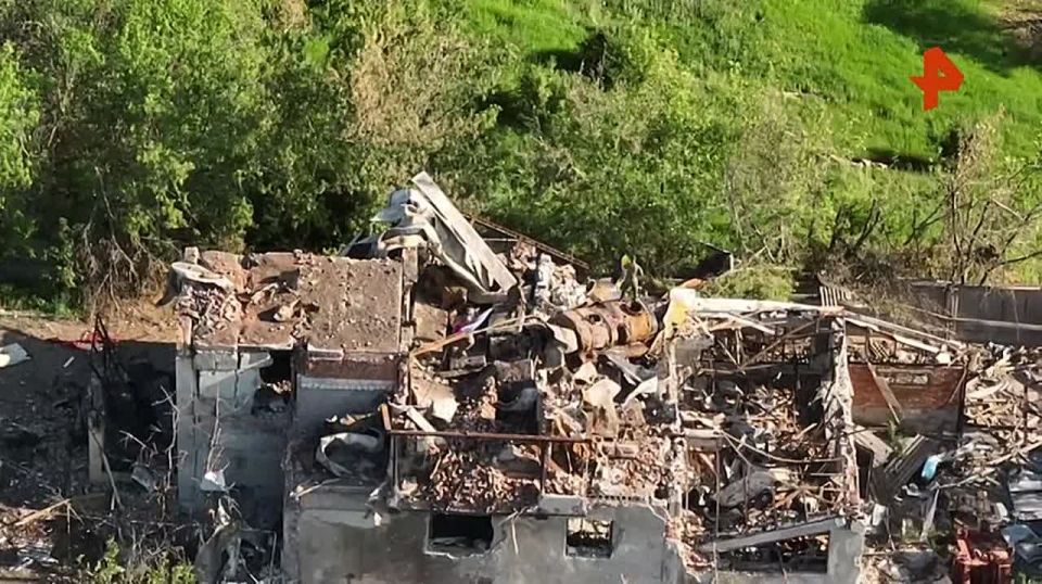 Минобороны РФ показало кадры освобождения населенного пункта Заря в ДНР