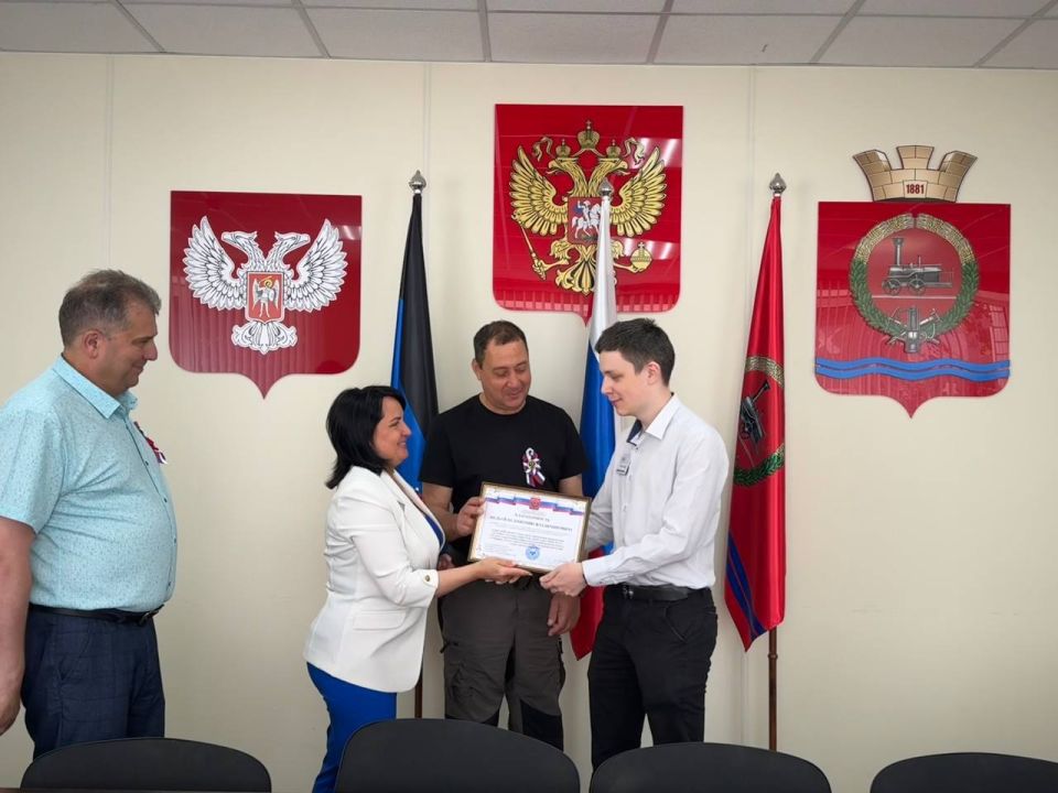 С Днем социального работника!