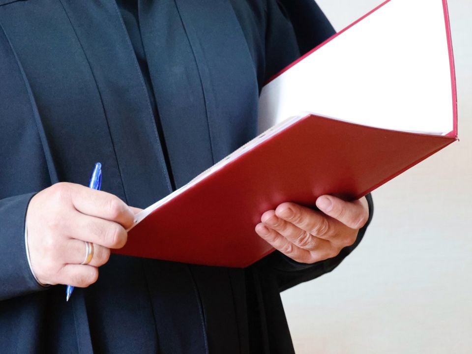 Курганские судьи собрали деньги для помощи коллегам из Курской области