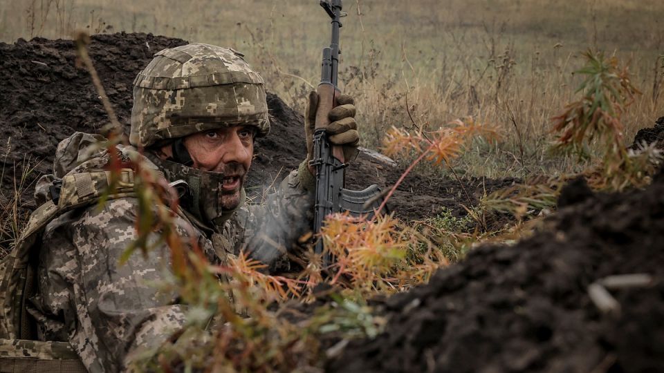 Рогов: Боевики ВСУ попали в полукотел у села Комар в ДНР