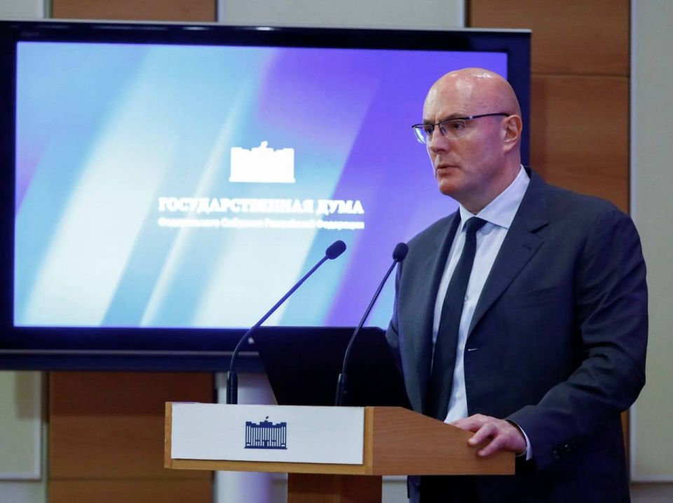 Вице-премьер Дмитрий Чернышенко выступая на расширенном совместном заседании комитетов Госдумы, заявил, что в ДНР, ЛНР, Запорожской и Херсонской областях до конца 2025 года запланировано возведение 19...