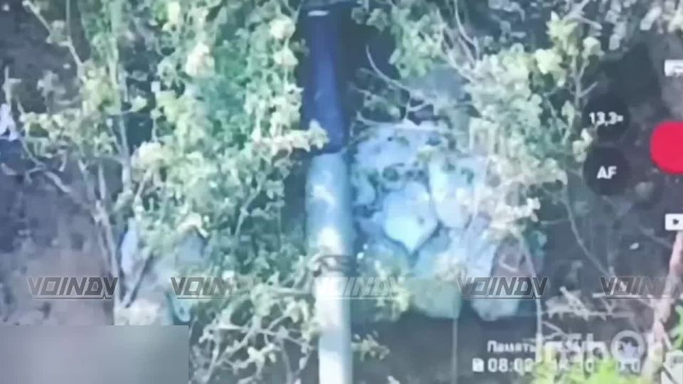 ��������� ���� 14 ��������� ����������� ������� �������� ����������� "������" ���������� ��� M109A6 Paladin ������������� ������������ �� ���������� �����������