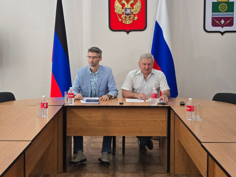 Николай Михайлов: 10 июня принял участие в первом заседании Общественного совета муниципального образования Старобешевский муниципальный округ