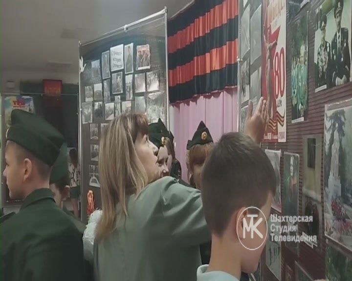 Растим патриотов. Выставка фотографий «Дорогами войны» в г.Ждановка. 11.06.25