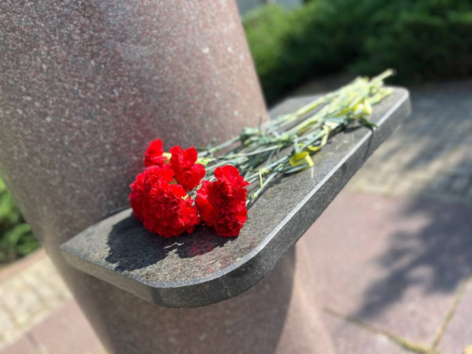 11 июня в канун Дня России, в Центрально-Городском внутригородском районе городского округа Макеевка первый заместитель руководителя Управы Центрально-Городского внутригородского района Инна Кисенко, депутат Макеевского...