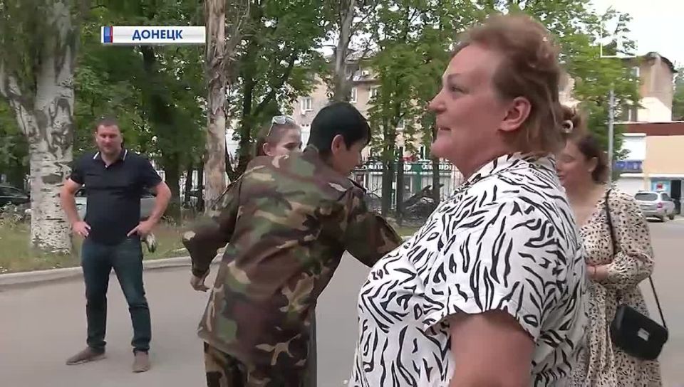 Фонд из Южной Осетии привёз 10 тонн воды раненым бойцам Донбасса в рамках гуммиссии