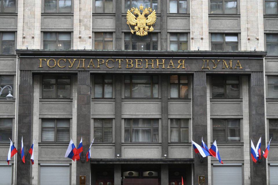 Константин Кузьмин: Россия, находясь под большим количеством западных санкций, активно развивает отечественное производство в самых разных сферах: продуктовой, текстильной, промышленной и многих других