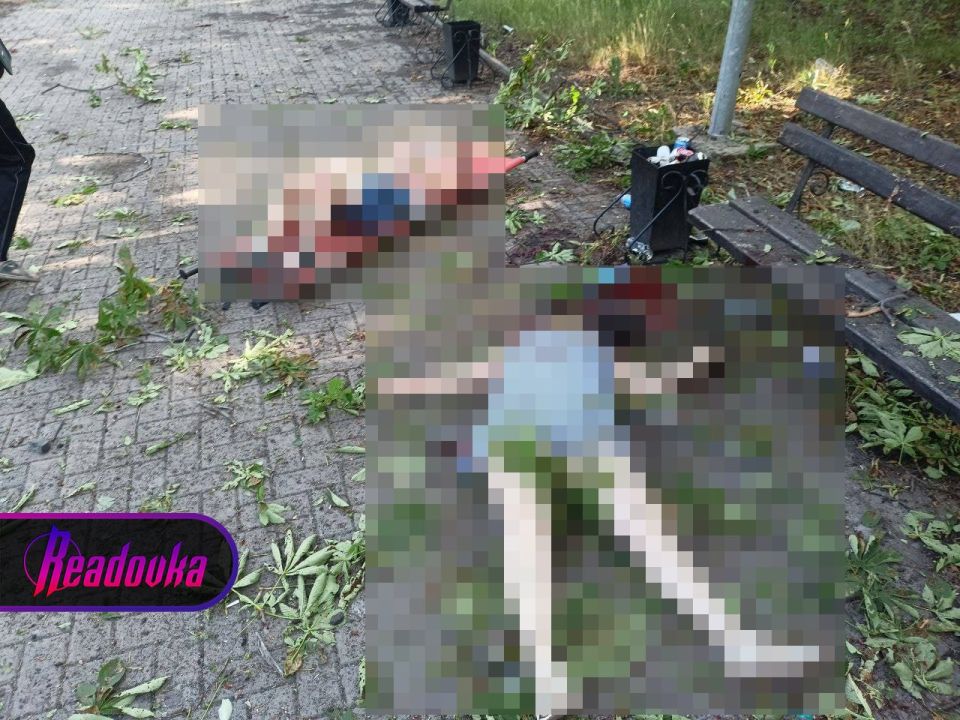 Украинские дроны атаковали парк в ДНР в выходной день, когда там гуляли люди — убиты две женщины