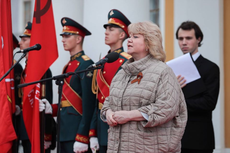 Александр Волошин: #мнениеэксперта. Сегодня передаю слово руководителю Представительства ДНР в Москве Ольге Макеевой: Завершилась победным маршем по городам Союзного государства патриотическая экспедиция #НЕПОКОРЕННЫЕ2025