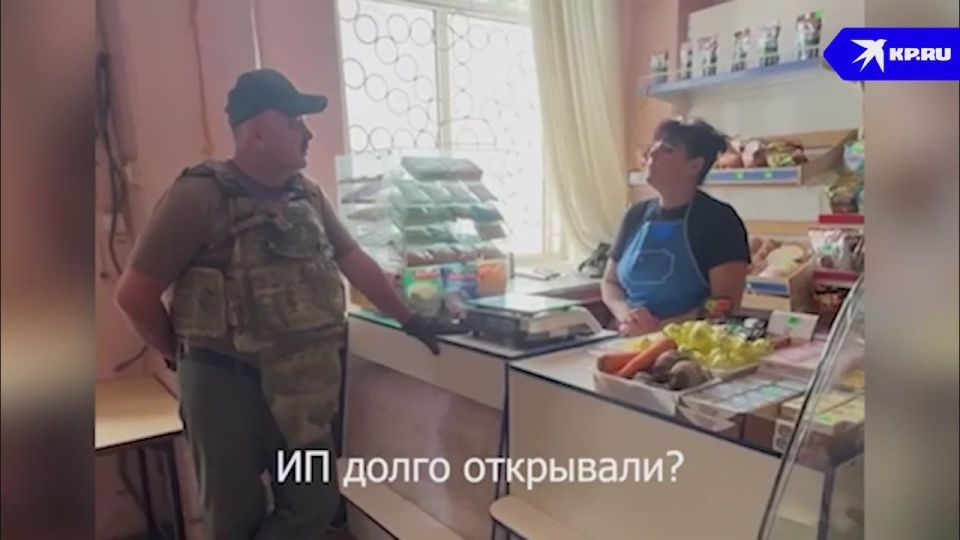 Министр МВД ДНР Павел Гищенко посетил Курахово, где проверил работу полиции