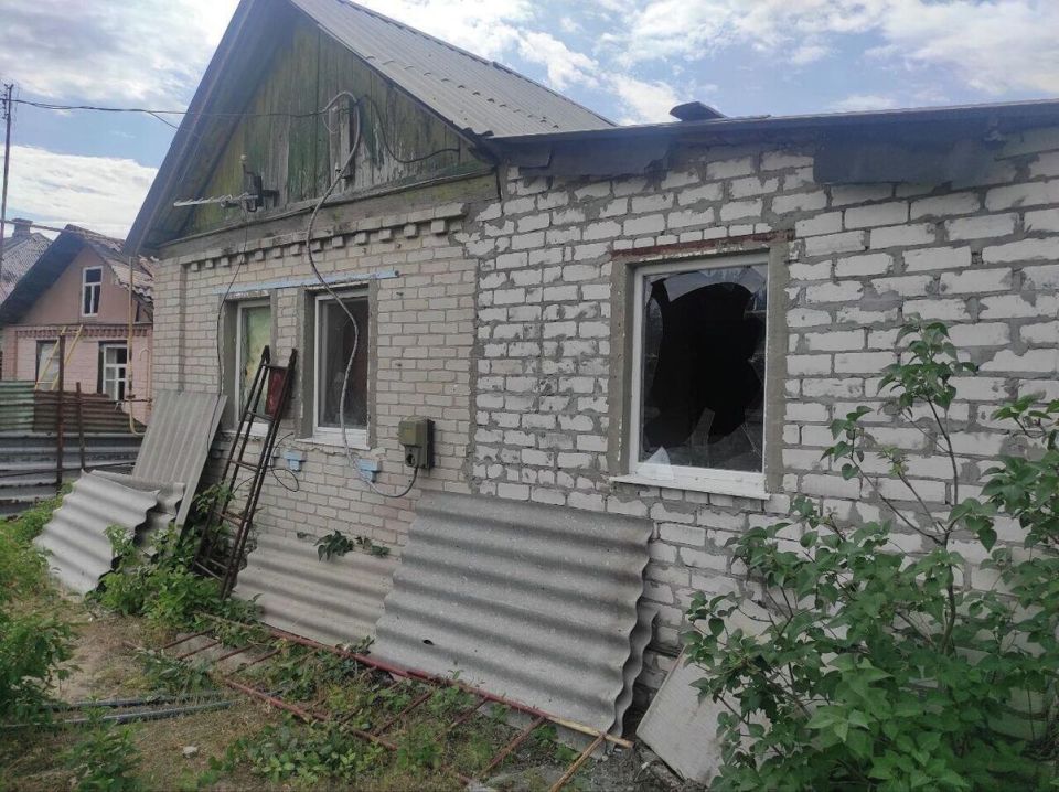 ВСУ при обстреле повредили жилые дома в ДНР