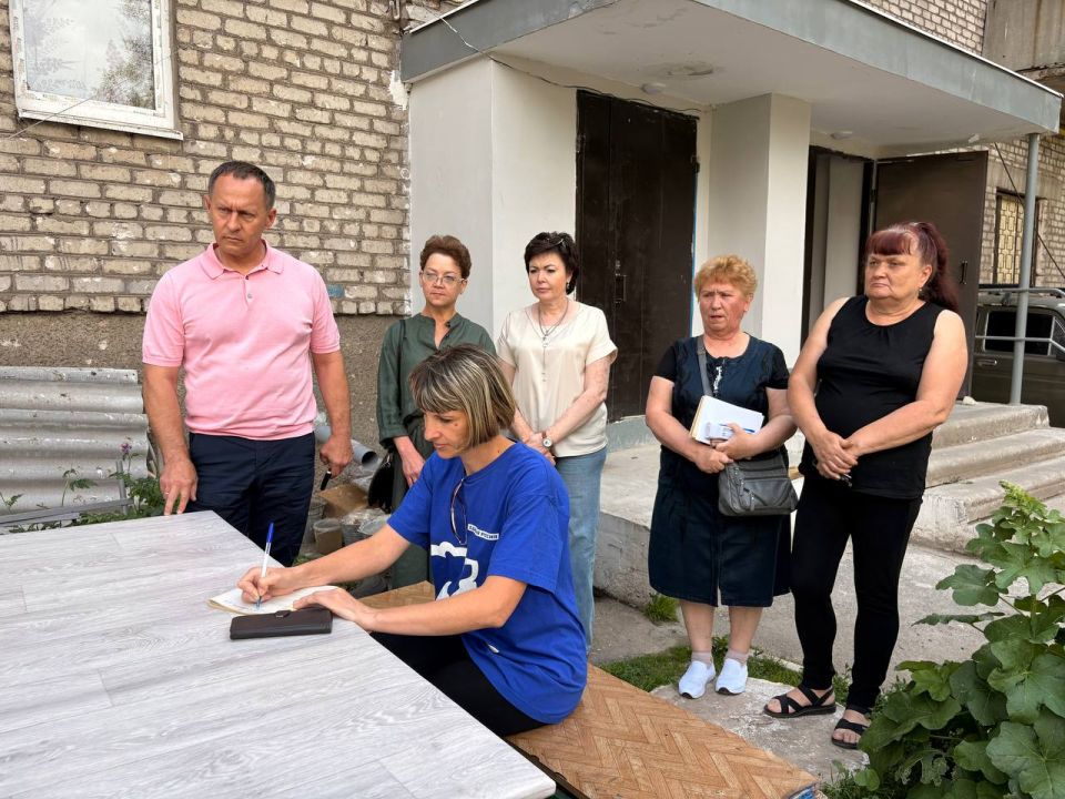 � ������ ���������� ������� "��������" ������� ����������� ������� � �������� ���� �� ������: �. ����������, ���-�� �����������, �. 8, 11