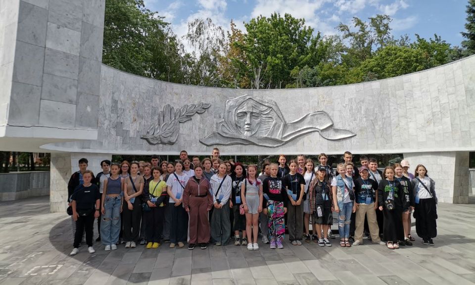  :     -    4+85    ,          ...