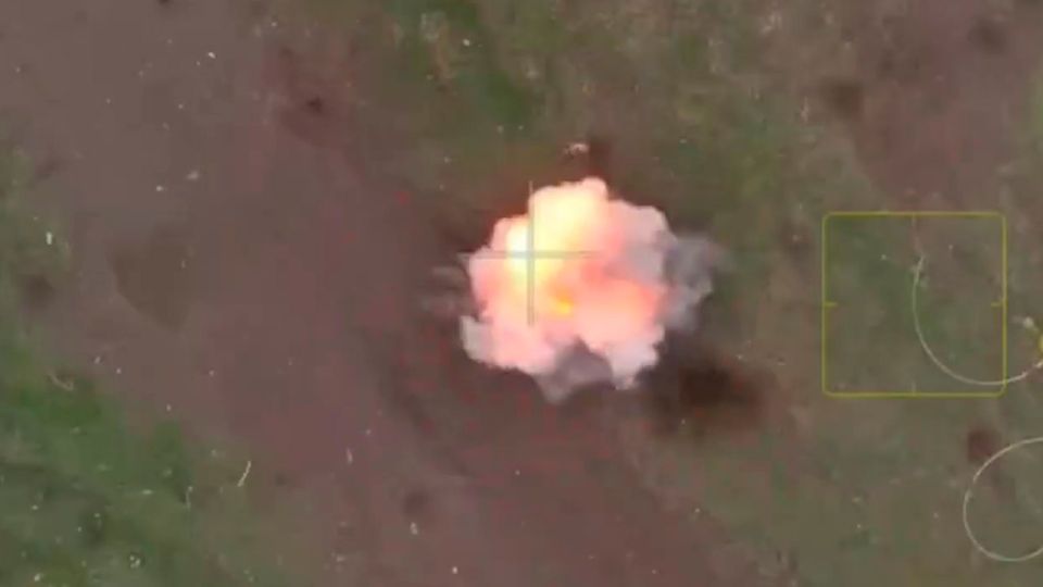 Военные инженеры разминировали с помощью дронов подход к позициям ВСУ