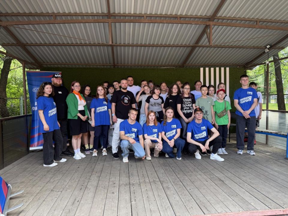 Игорь Лызов: Школьники из Амвросиевки встретились с молодогвардейцами из ЕАО