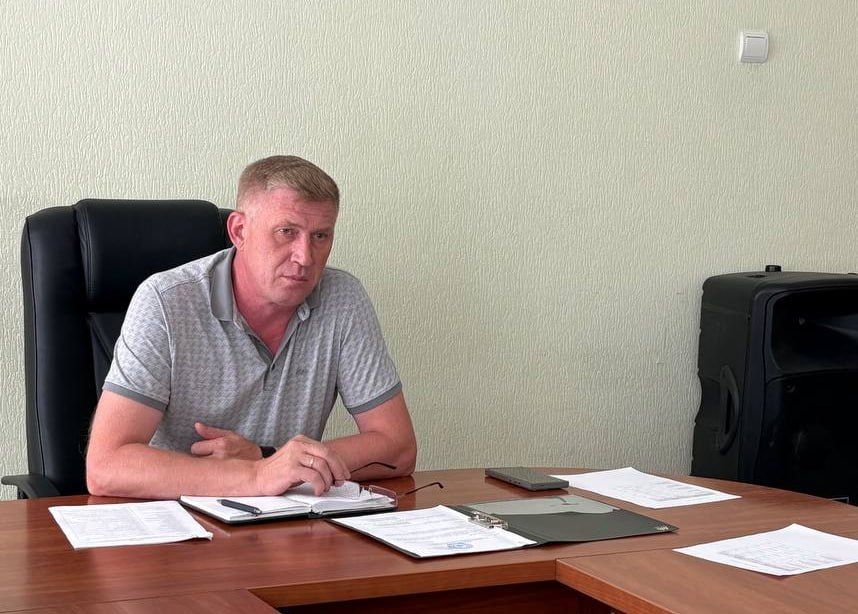 Сергей Юзвинкевич: Сегодня провёл расширенное аппаратное совещание с начальниками отделов и структурных подразделений Администрации Володарского МО, руководителями предприятий, территориальных подразделений министерств и...