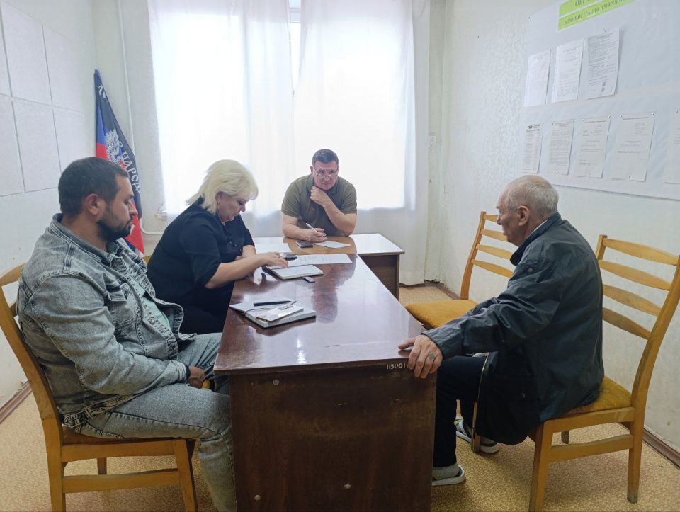 Игорь Лызов: Провёл приём в администрации округа