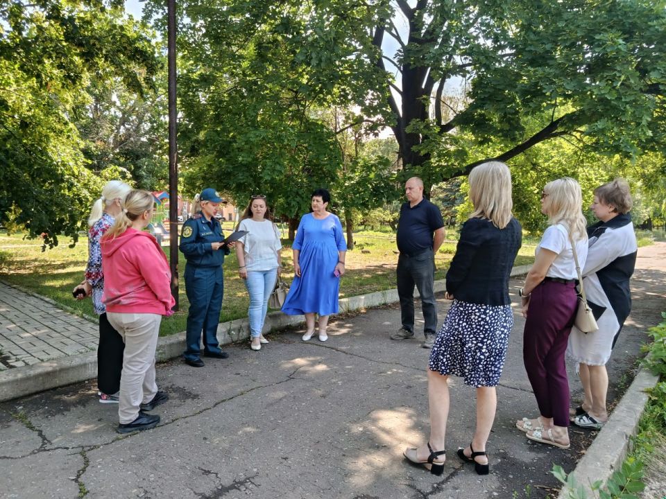 25 июня, руководитель Управы Советского внутригородского района Администрации городского округа Макеевка Мария Чулакова, депутат Макеевского городского совета Донецкой Народной Республики первого созыва Алена Трякина...