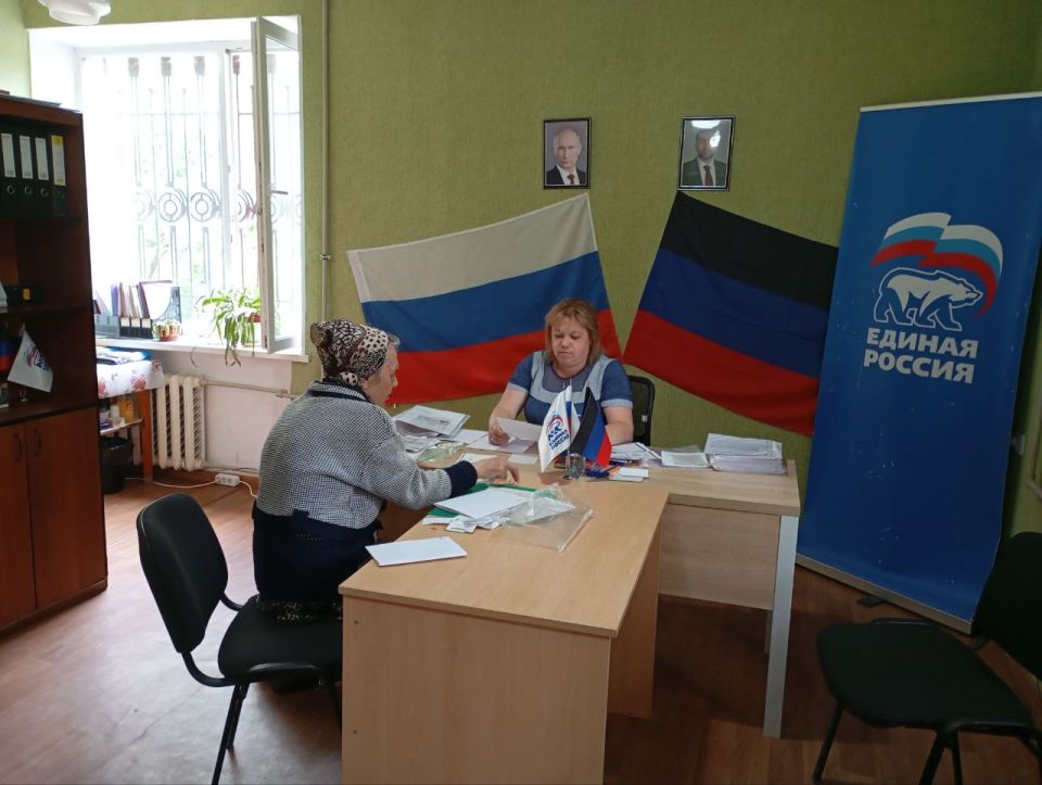 Сергей Желновач: Сегодня, 25.06.2025 в городе Светлодарск состоялся выездной приём нотариуса Дебальцевского городского нотариального округа Белолипской Анны Александровны