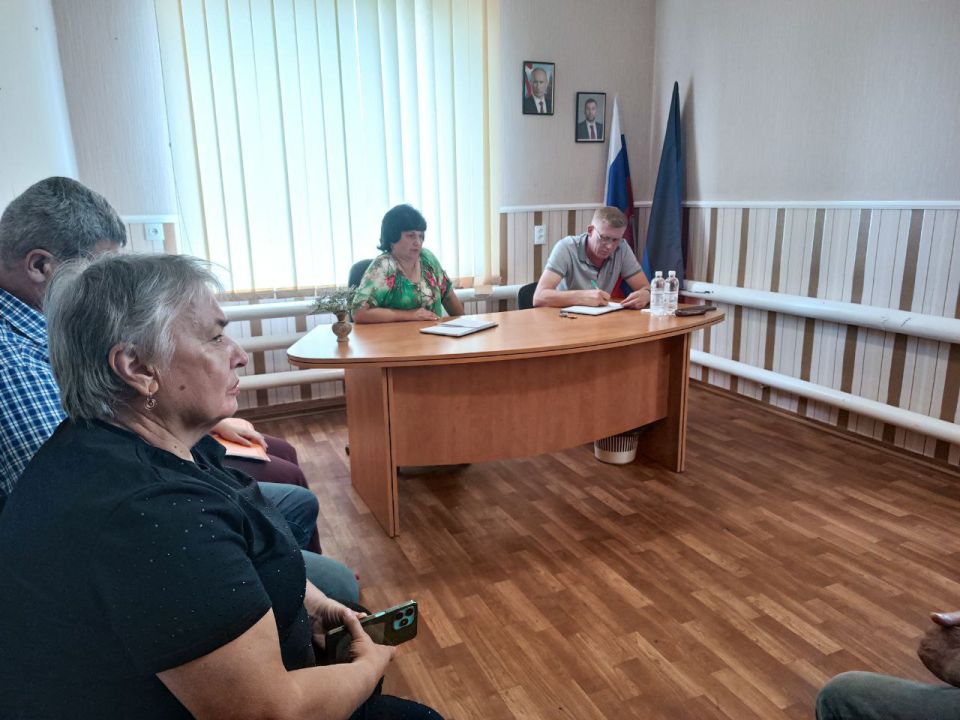 Сергей Юзвинкевич: Сегодня провёл выездной приём жителей села Малоянисоль